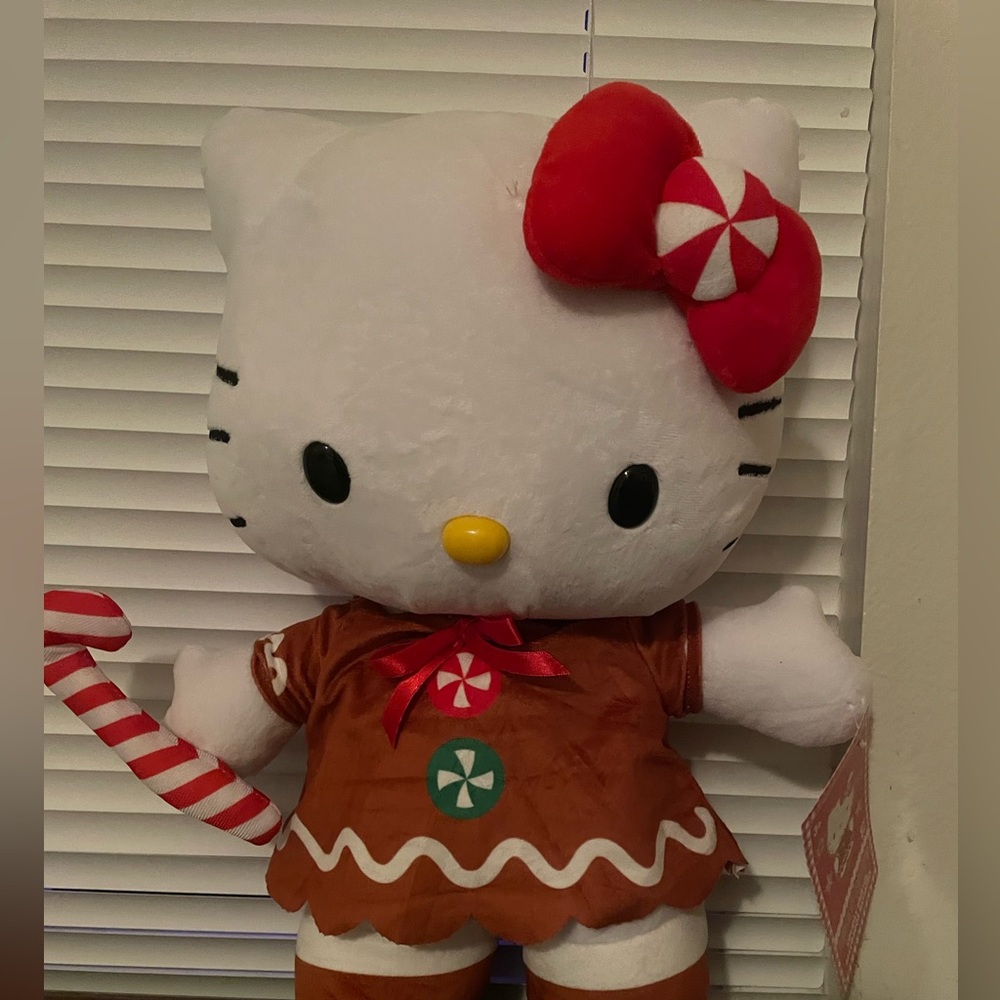 Hello Kitty Gingerbread Greeter. Nwt